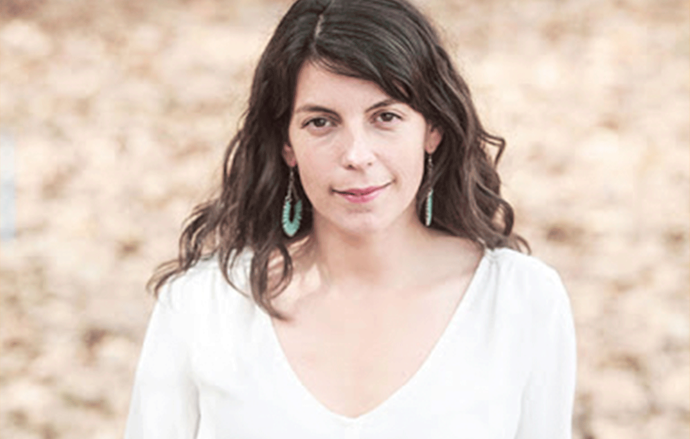 La directora ejecutiva de América Solidaria-Chile, Magdalena Valdés, da una serie de recomendaciones para trabajar el COVID-19 en relación a niños, niñas y adolescentes.