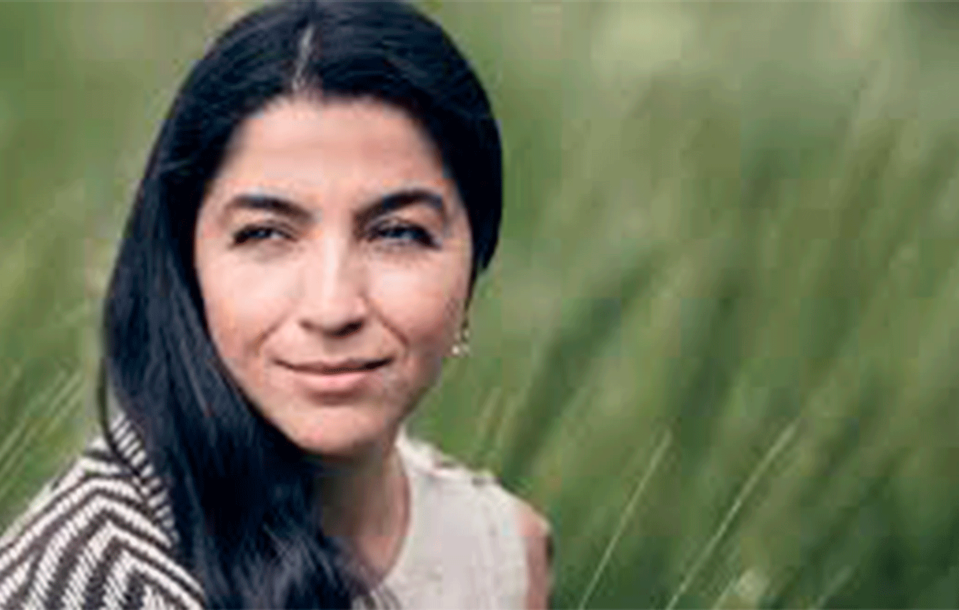 Desde Gorbea, en la provincia de Cautín, en plena región de La Araucanía, la ceramista mapuche y directora de basepública, Yessica Huenteman, entrega su visión del conflicto que hace dos semanas mantiene en vilo al país.