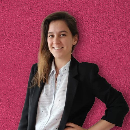 Las escuelas en Chile siguen un modelo educativo heredado de generaciones donde no se tenía acceso a la información como se obtiene hoy en día: de forma instantánea ¿Tiene sentido que sigamos enseñando lo mismo y de la misma forma?