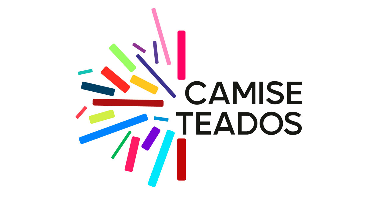 Si admiras a una persona que con voluntad y dedicación busca mejorar la realidad de otros es momento de premiarla. Postula hoy a tu Camiseteado en www.somoscamiseteados.com