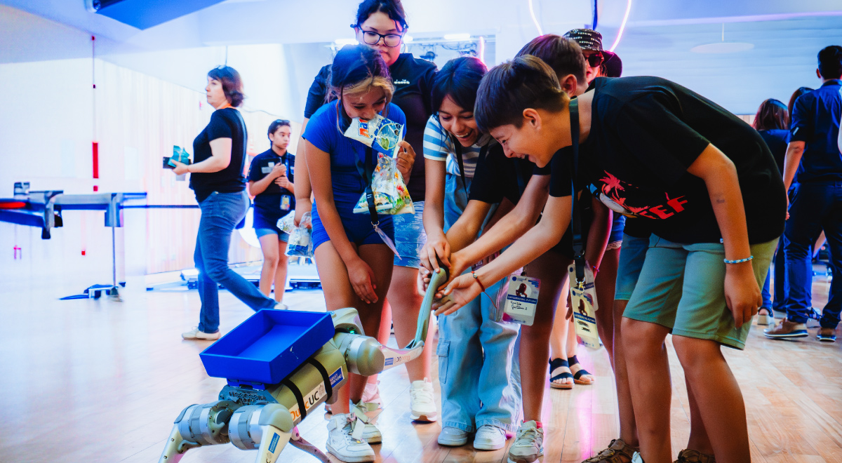  Entre el 12 y el 17 de enero se llevará a a cabo una nueva versión de Congreso Futuro, el que contará con 120 expositores y expositoras nacionales e internacionales bajo el lema 